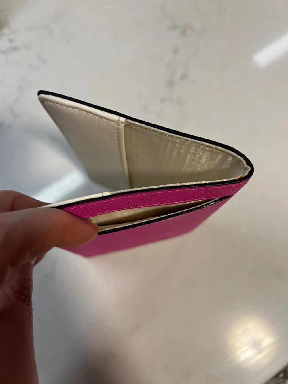 kate spade Hot Pink Leather Passport Cover with Gold Logo - Picture 4 of 4